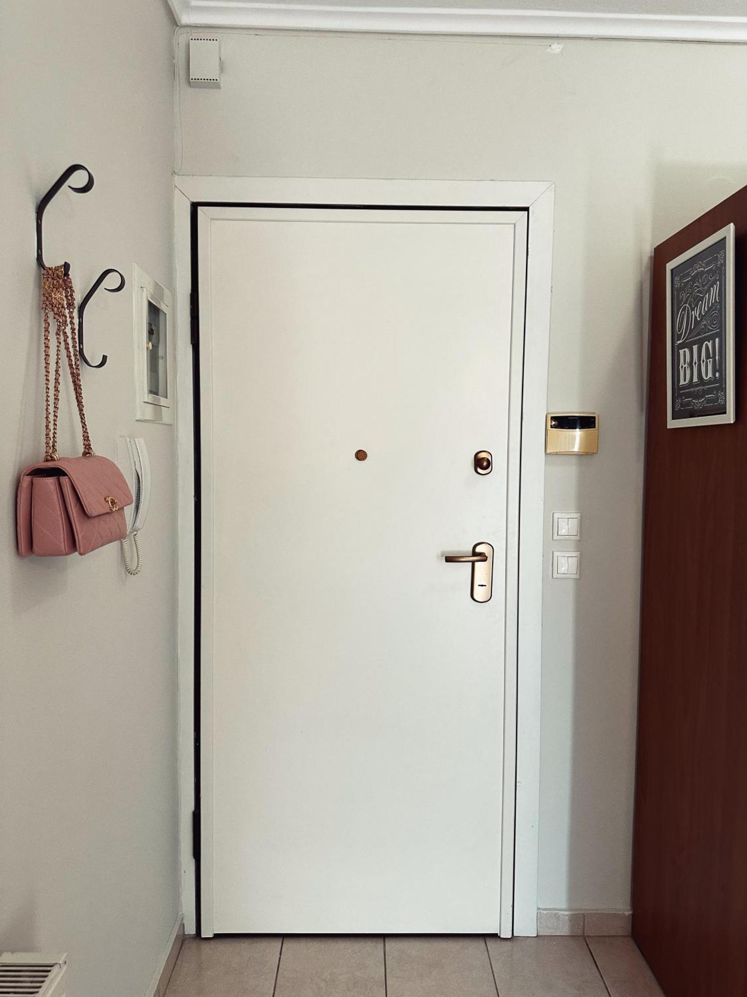 Homely Flat Near Airport Saloniki Zewnętrze zdjęcie